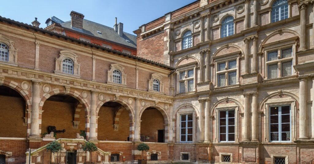 Hotel d'Assezat Ã¨ un palazzo rinascimentale del XVI secolo, Tolosa, Francia